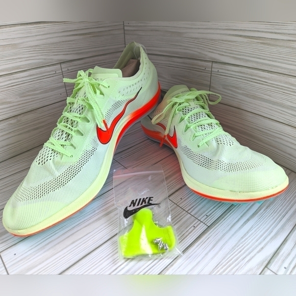 Nike ZoomX Dragonfly Track and Field Shoes with Spike in Barely Volt Size 15 NWT - Picture 11 of 15